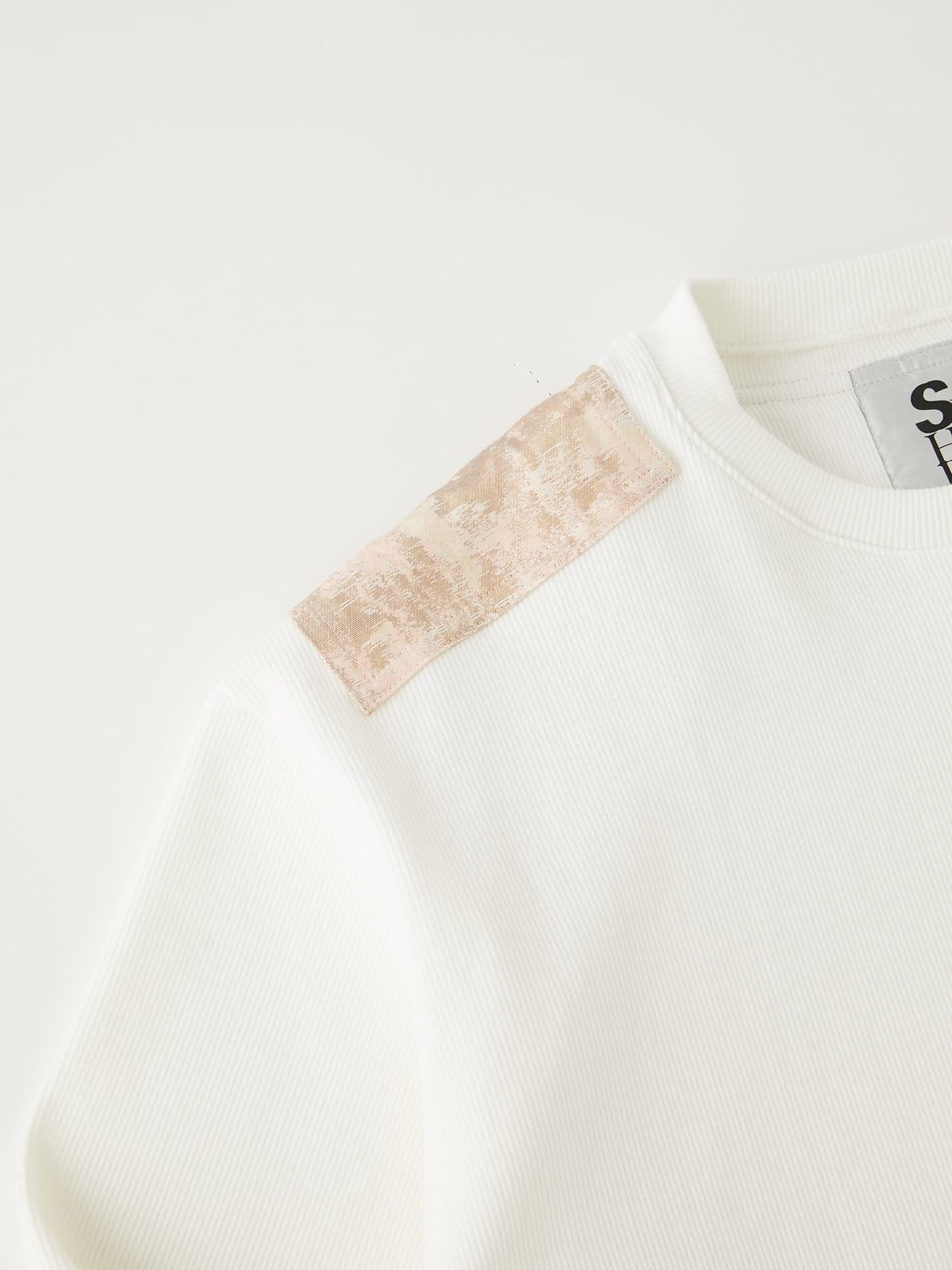 SH THERMAL 01 White 008