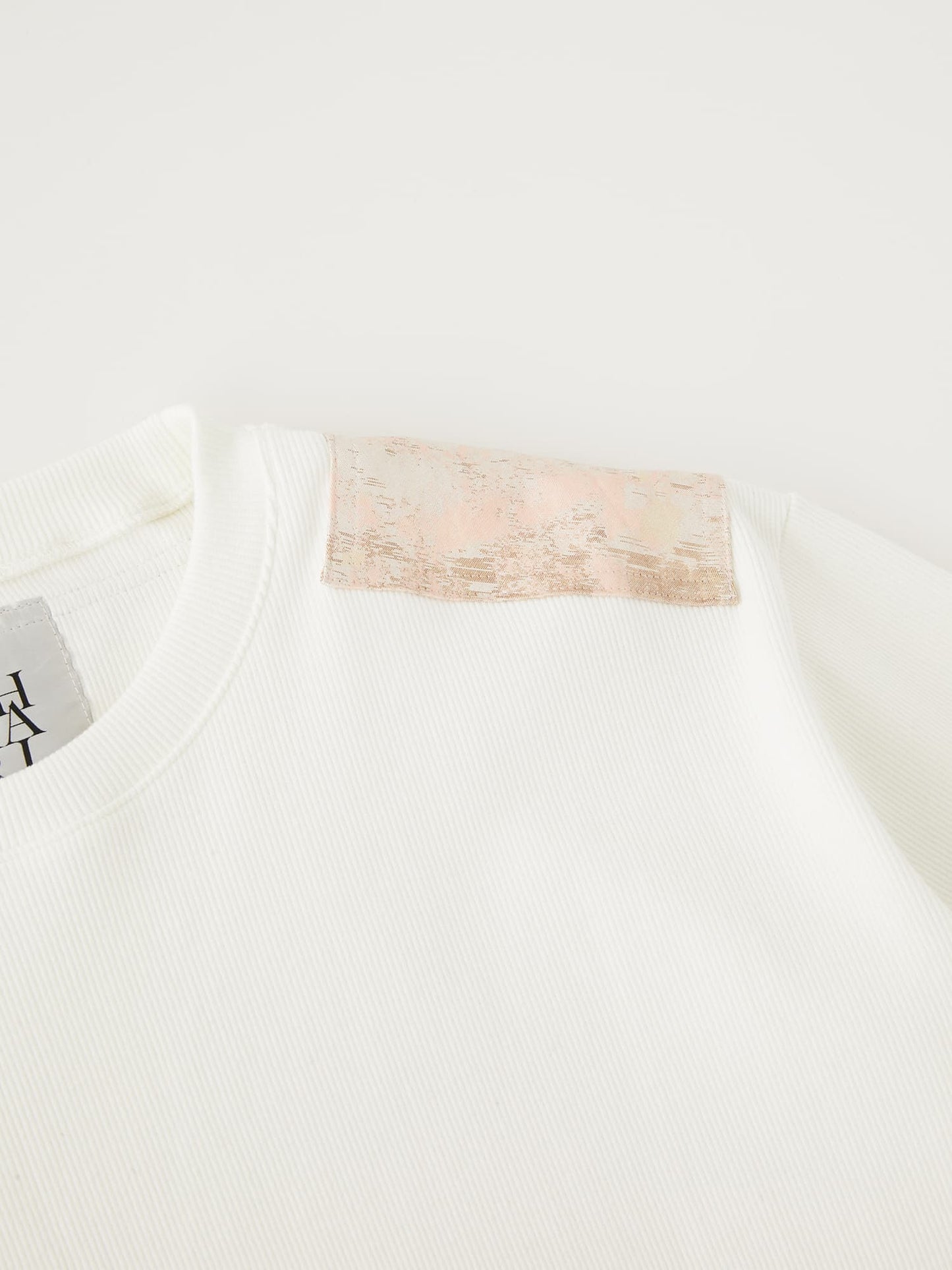 SH THERMAL 01 White 008