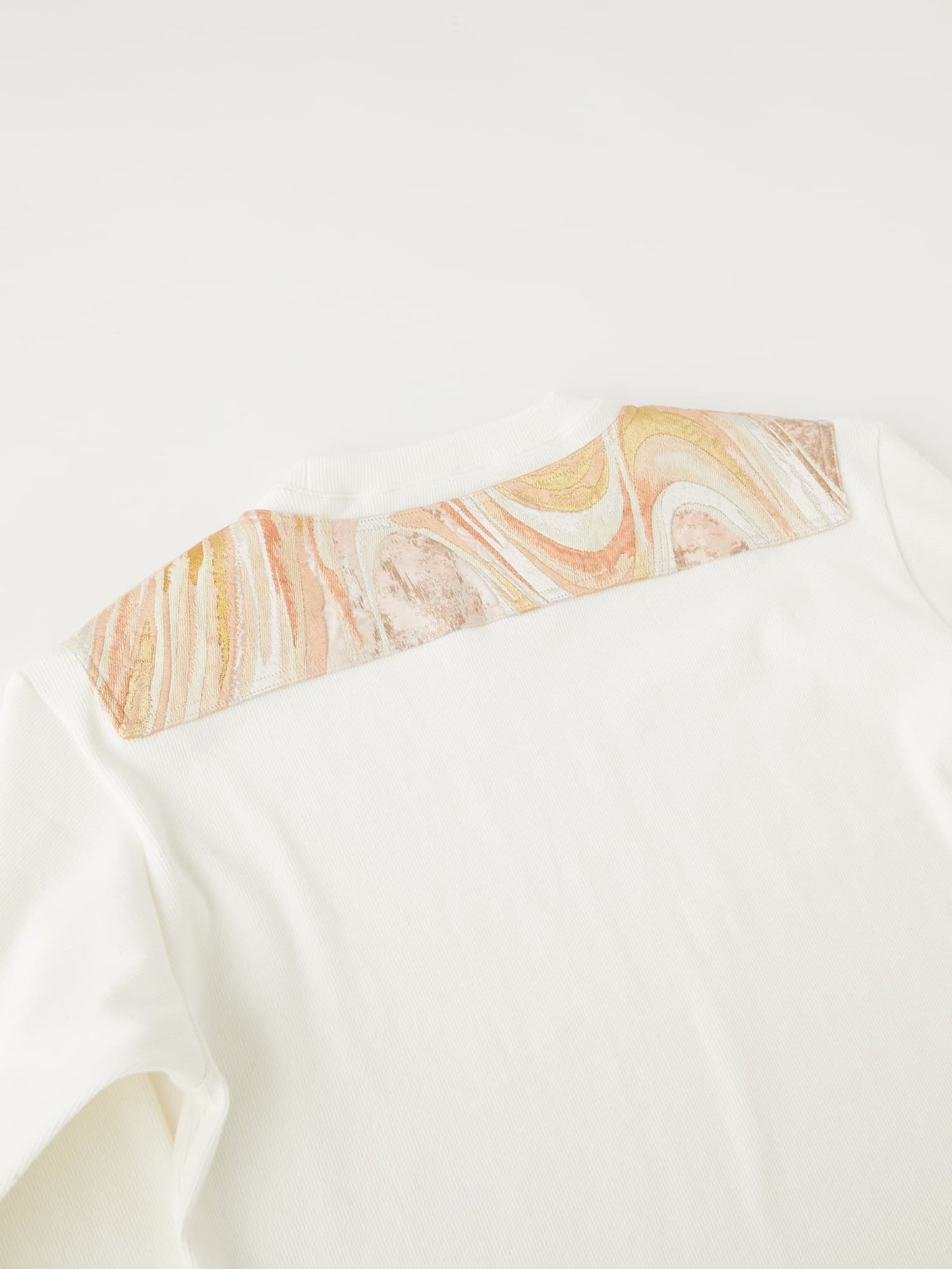 SH THERMAL 01 White 008